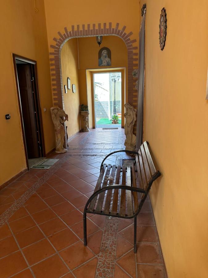 B&B Infinity Naples Exterior photo